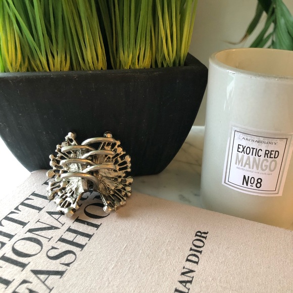 SOLD! Solid Metal & Crystal Hair Clip / Accessory - Picture 5 of 6